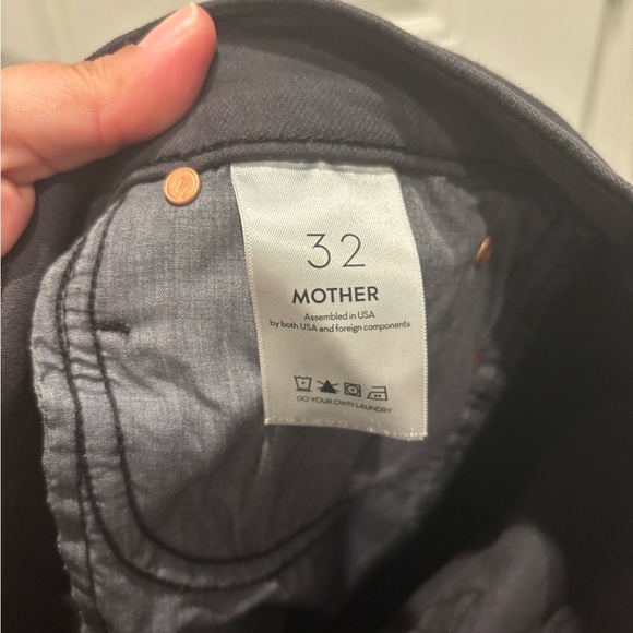 Mother The Tippy Top Runaway Heel Jeans in Faded Black sz 32 - Picture 7 of 7